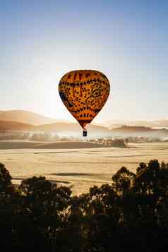 热空气气球日出澳大利亚