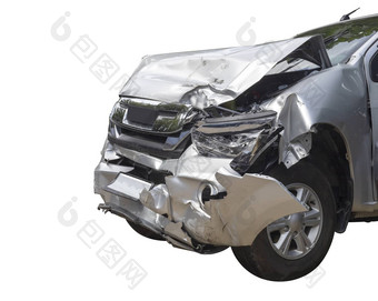 前面灰色的颜色车大损坏的破碎的事故伊索拉