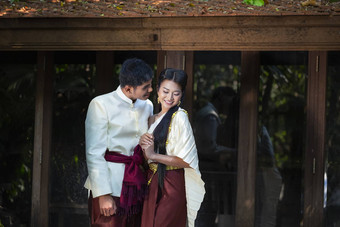 夫妻拍摄婚纱制作的照片泰国风格软