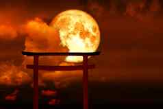 超级血月亮轮廓鸟居木日本支柱站