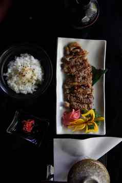 鸡红烧的集大米汤日本食物