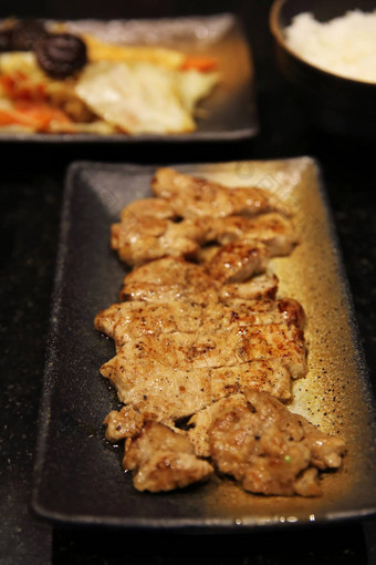 牛肉蔬<strong>菜铁板</strong>烧日本烹饪