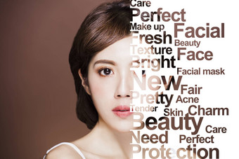 年轻的美塑料手术皮肤提升化妆品医学概念