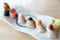 日本琥珀鱼寿司滨町寿司日本食物