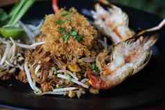 虾垫泰国面条虾前泰国食物