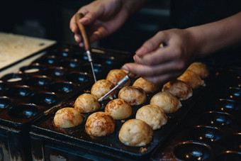 女人手使高崎日本街食物