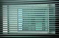 几何图形窗口威尼斯百叶窗办公室窗口