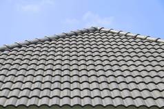 屋顶瓷砖天空背景灰色罗马瓷砖模式