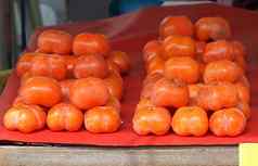 成熟的柿子出售市场