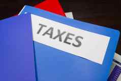 文件夹税文档纸文件表格概念年度税