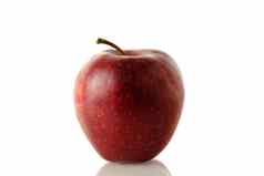 关闭红色的苹果水果孤立的白色背景反射