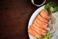 日本食物生鱼片大马哈鱼日本餐厅