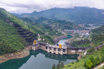 大坝墙周围景观五龙大坝重庆中国夏天低水水平清晰的阳光明媚的一天