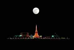 佛塔phrasamut反之亦然samutprakan泰国超级月亮完整的月亮