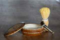 木碗剃须肥皂剃须刀剃须刷木表格表面复制空间理发师设备