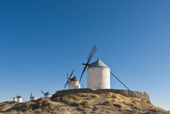传统的风车西班牙