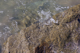 水晶清晰的海水一流的清洁岩石底海自然海洋水海滩清晰的清洁冬天海旅行热带夏天假期