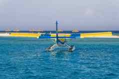 私人水上飞机海洋环礁湖