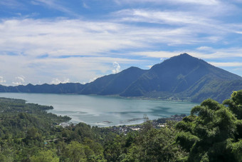 山湖火山火山口巴图尔山哥哥岛巴厘岛印尼安静的水平大喝水储层高山山峰上升湖蓝色的天空