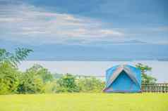 野营旅行帐篷假期冒险野营旅游帐篷