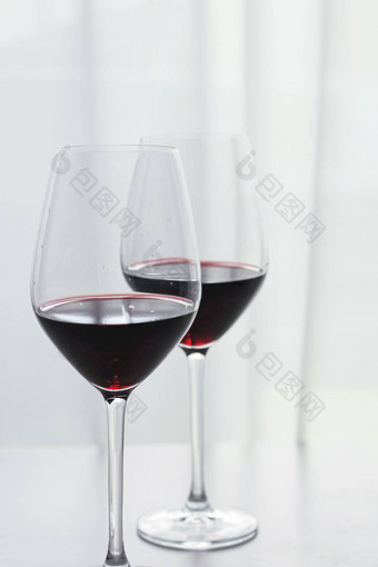 眼镜红色的酒有机饮料产品