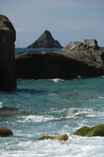 波海打破海滩岩石五渔村波打破野生自然海滩纯粹的山