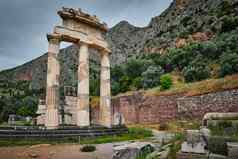 雅典娜普罗诺亚寺庙废墟古老的特尔斐希腊