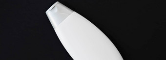 空白标签化妆品容器瓶产品模型黑色的背景