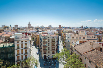 视图瓦伦西亚市中心人走街屋顶瓦伦西亚市中心西班牙欧洲