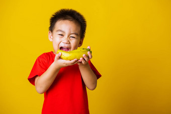 孩子孩子可爱的男孩有吸引力的微笑玩持有<strong>我</strong>