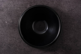 黑色的碗
