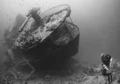 斯特恩大第二次世界大战海难潜水员