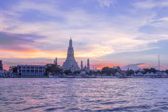 什么阿伦拉查瓦拉兰<strong>旅游曼谷泰国</strong>日落紫色的语气