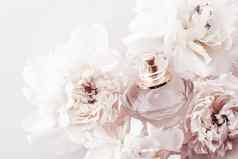 香味瓶奢侈品香水产品背景牡丹花香水美品牌