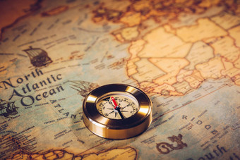 哥伦布一天世界地图指南针