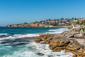 岩石海岸行南北勃朗特海滩悉尼