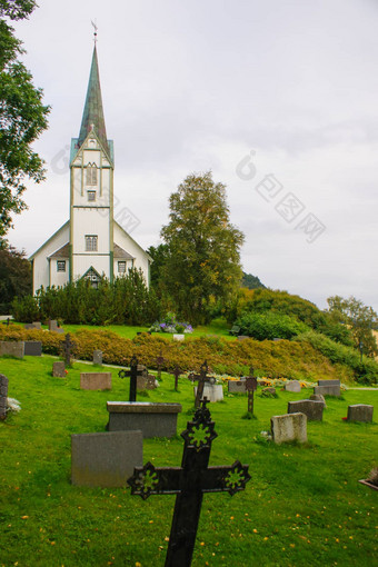 教堂墓地