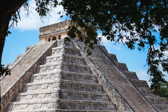 玛雅寺庙金字塔kukulkan奇红玫瑰尤卡坦半岛墨西哥