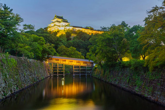 和歌山<strong>城堡大桥</strong>鲁卡覆盖桥