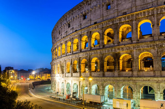 视图罗马圆形大剧场罗马日出意大利欧洲