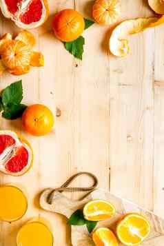 框架柑橘类水果汁前视图
