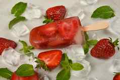 草莓冰奶油冰棒表格