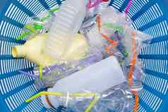 塑料浪费塑料瓶吸管浪费篮子