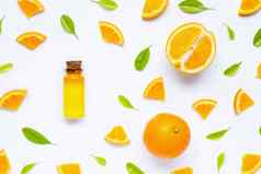 自然柑橘类石油新鲜的橙色水果绿色叶子
