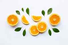 新鲜的橙色柑橘类水果叶子白色