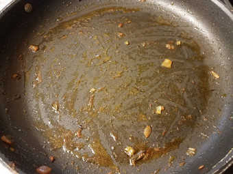 洋葱石油液体煎锅长柄平底煎锅