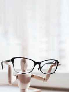 木假眼镜手人体模型礼物glasse