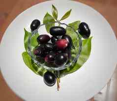 黑色的李子叶维生素铁血红蛋白心健康的对待糖尿病夏天季节水果