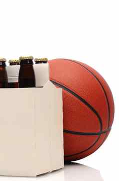 篮球包啤酒
