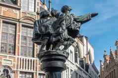 盲目的领先的盲目的雕像布鲁塞尔比利时